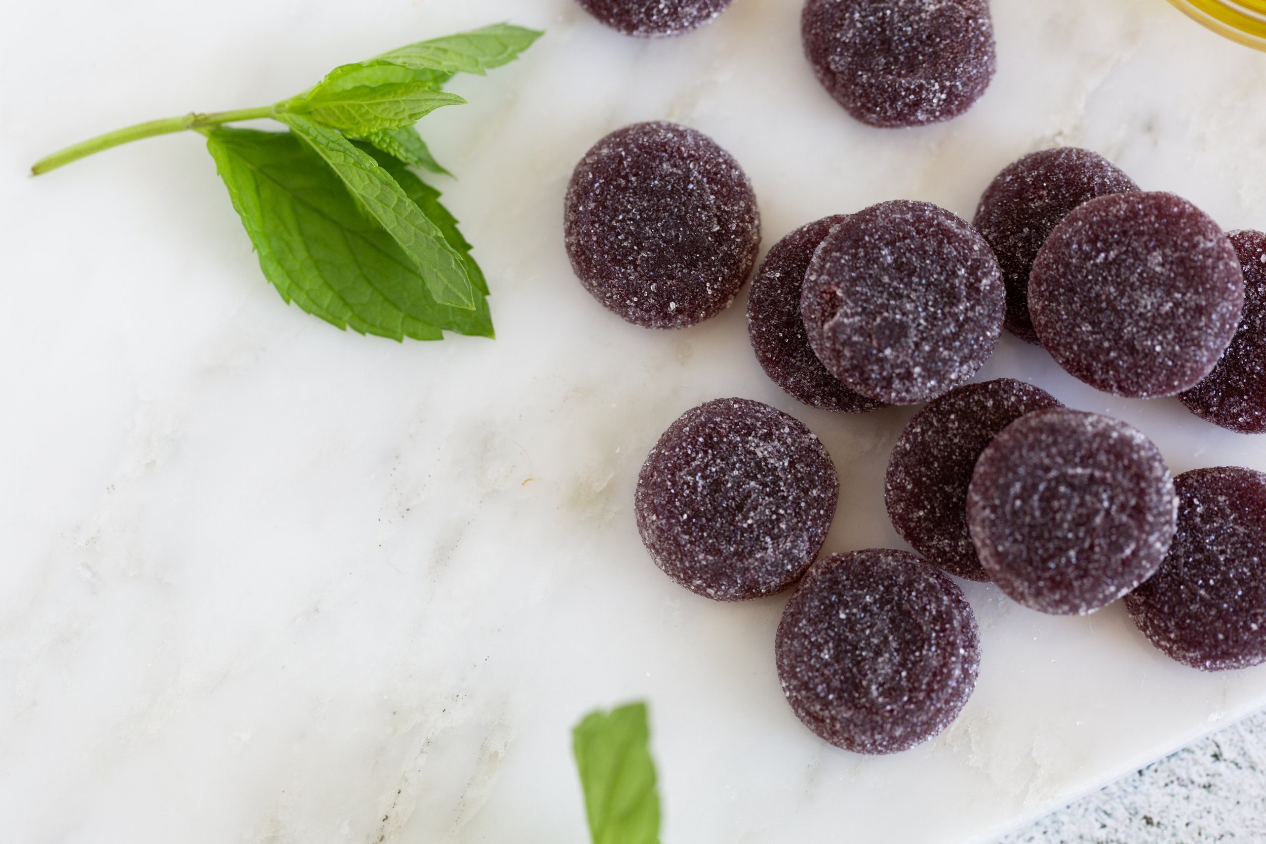 CUSTOM GUMMY PACKAGING